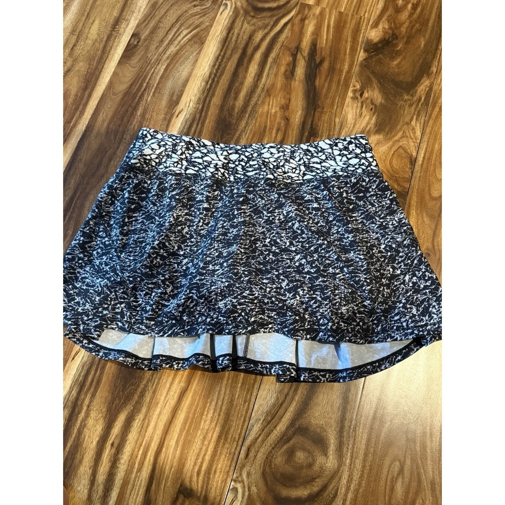 Lululemon Pace Rival  Skirt Skort Tennis Golf Active Wear Women Size 6 Reg